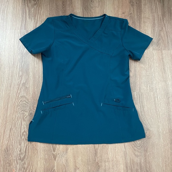 Women’s Scrubstar Caribbean Blue XS Scrub Top - Picture 1 of 3